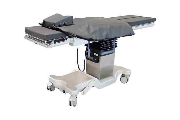 Mesa cirúrgica hospitalar